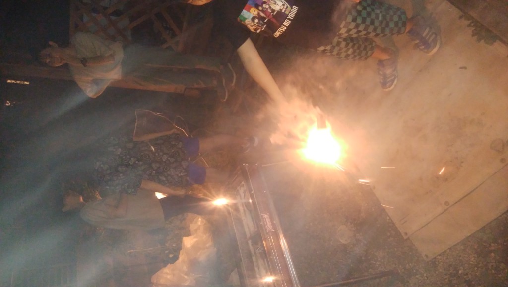 お庭で花火（R3）①